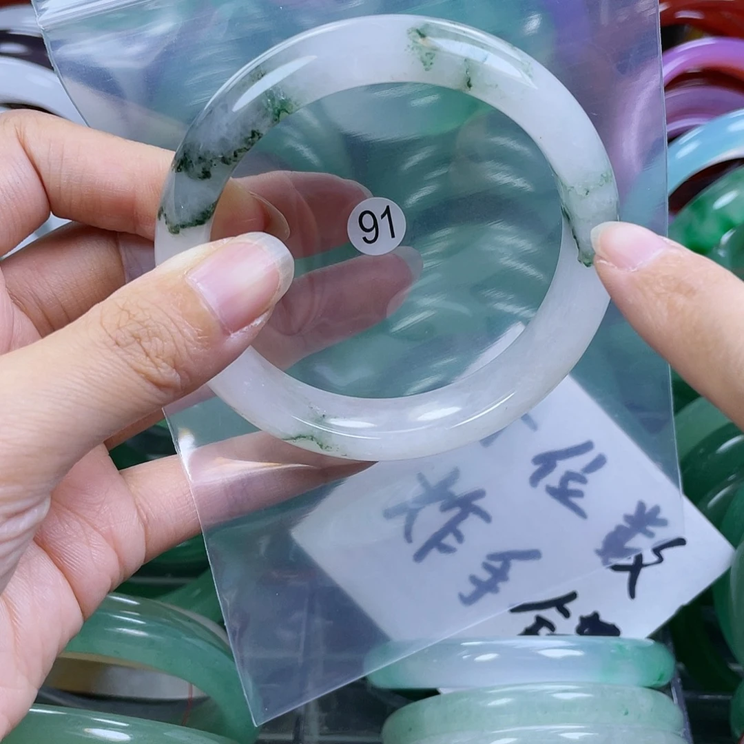 石英质玉手镯未镶嵌6061