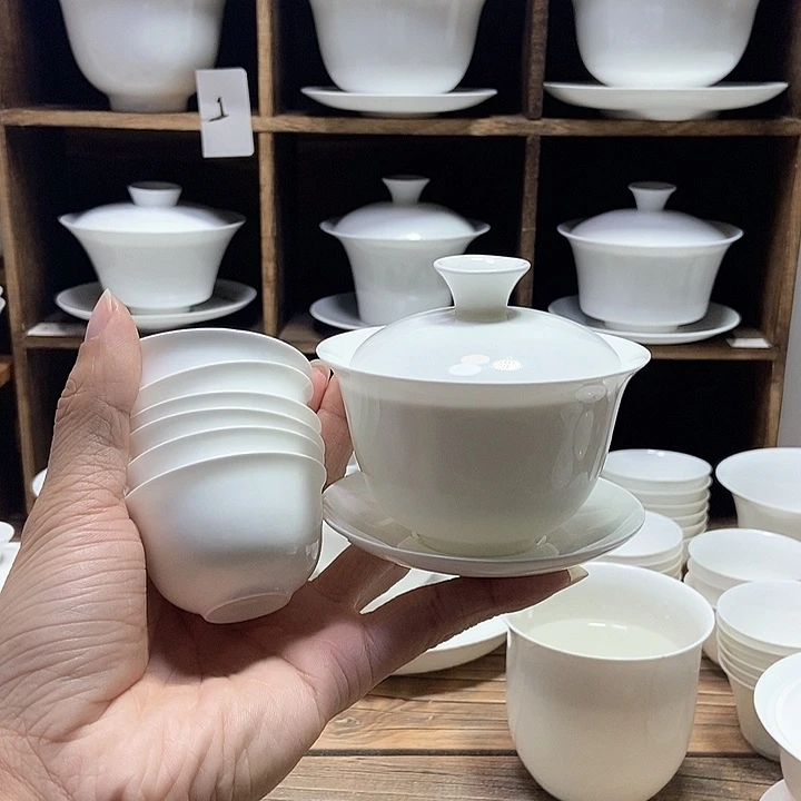 骨瓷盖碗3.2元宝+6个蛋壳杯