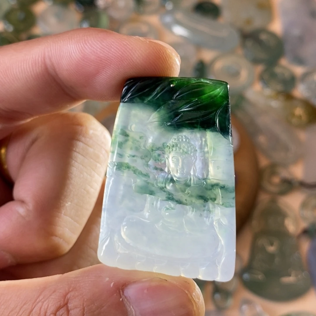 定制翡翠未镶嵌翡翠