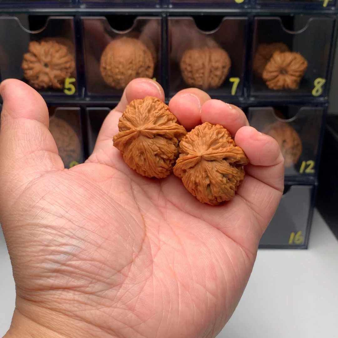 B***y桃核吊坠文玩核桃123456789