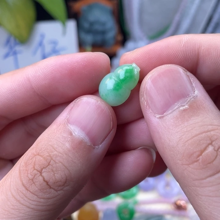 颈饰未镶嵌翡翠葫芦