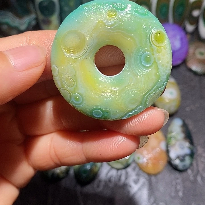 玛瑙/玉髓颈饰未镶嵌阿*