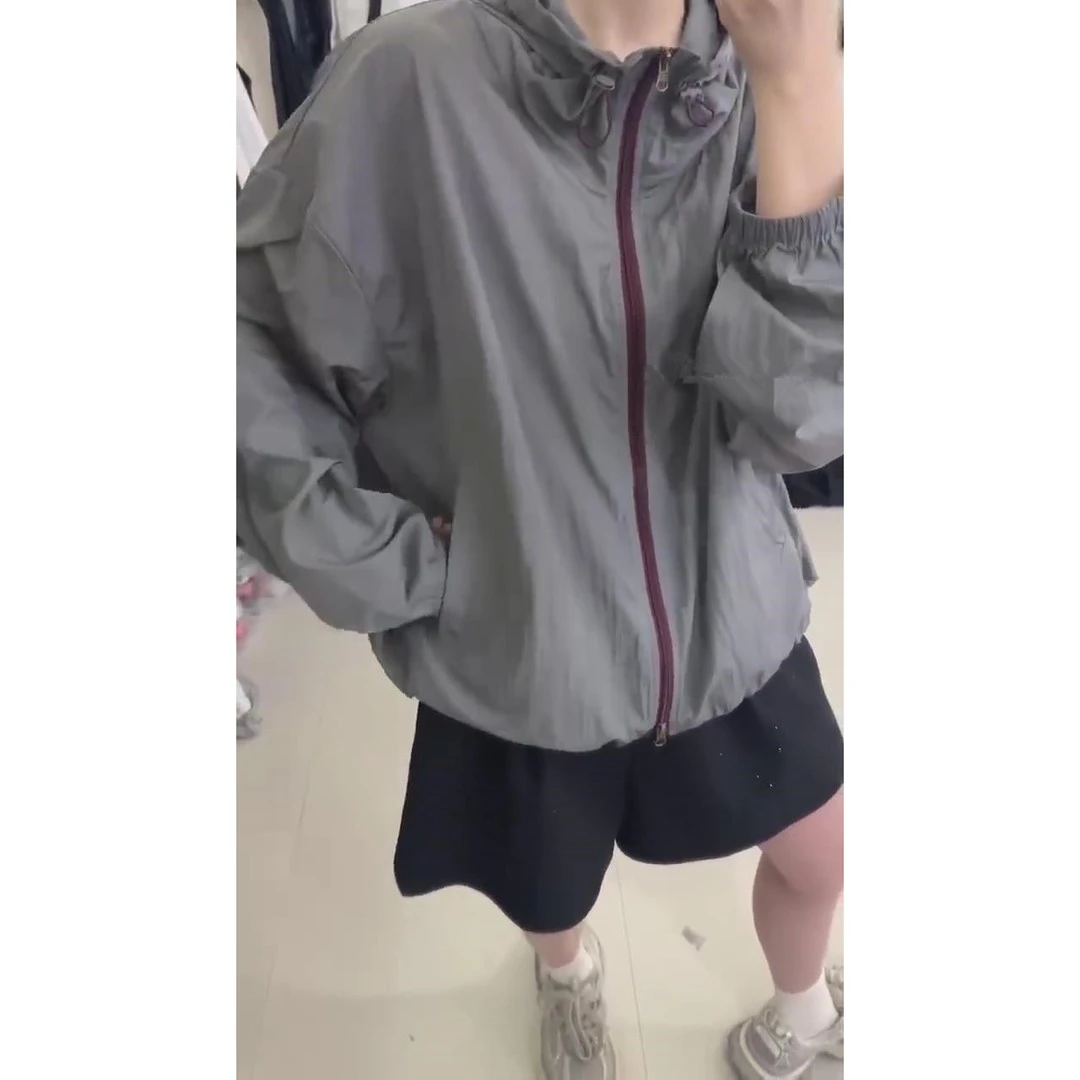 欧货薄款连帽透气防晒衣女2025春季新款时尚百搭宽松休闲外套上衣