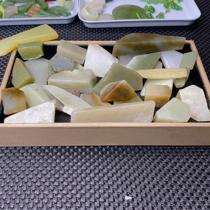 和田玉（糖玉）珠宝半成品未镶嵌