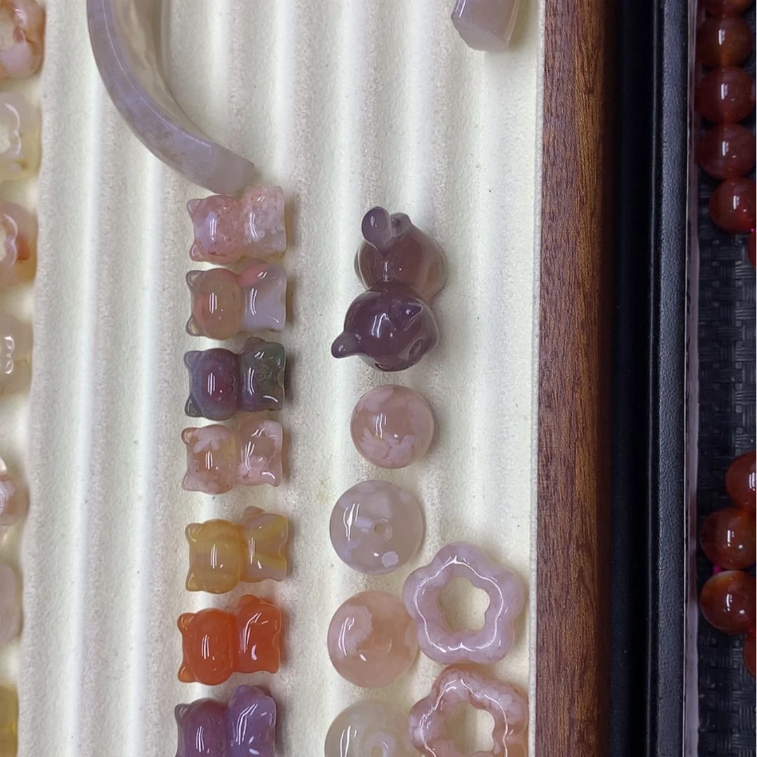 【闪购商品】玛瑙/玉髓手链未镶嵌琪*