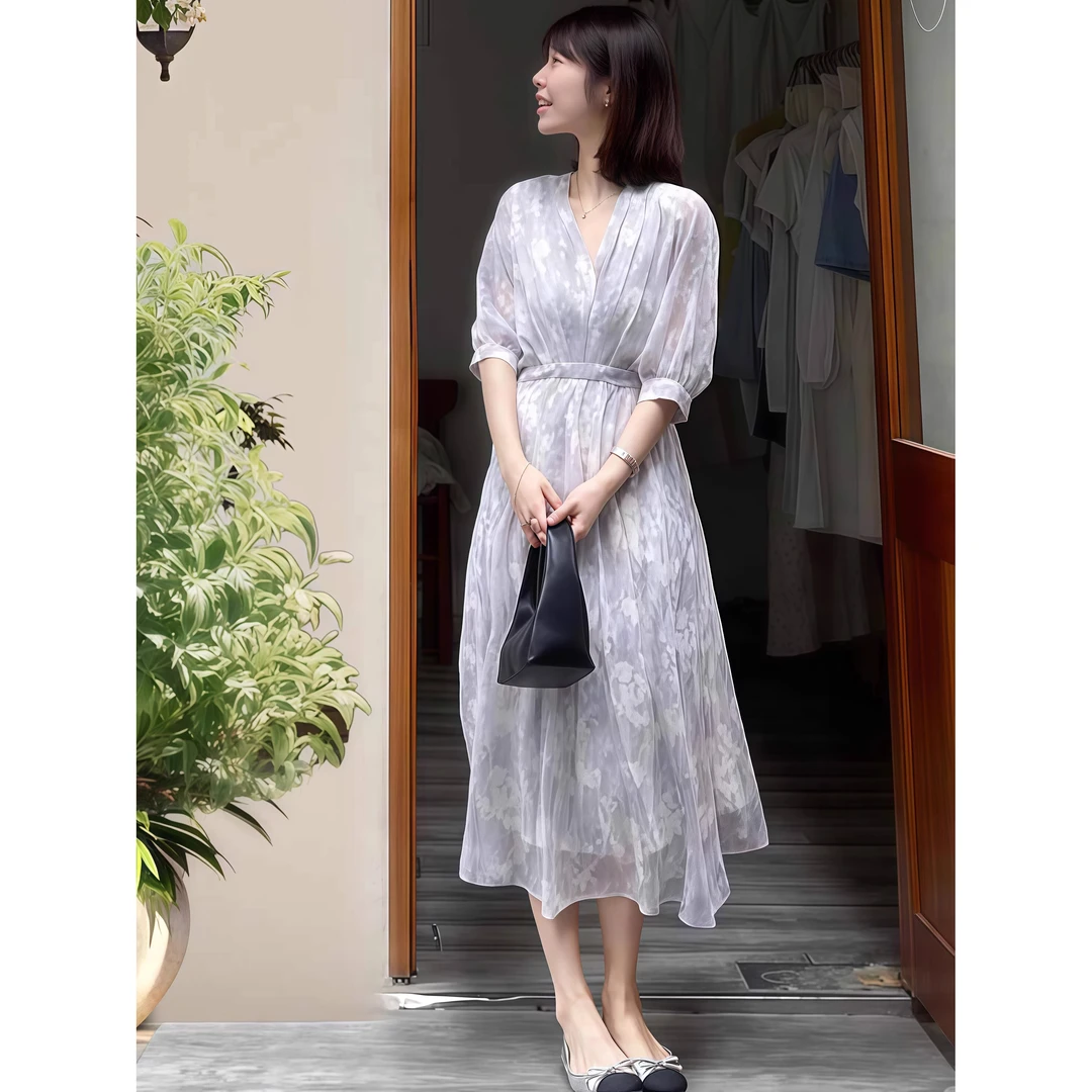 2025年夏季新款气质优雅百搭长裙韩版休闲显瘦设计感碎花连衣裙女