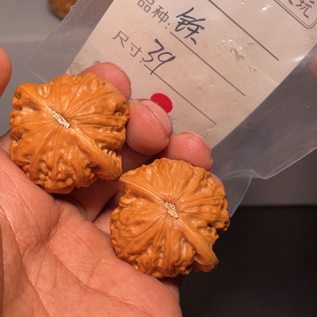 文玩核桃吊坠文玩核桃