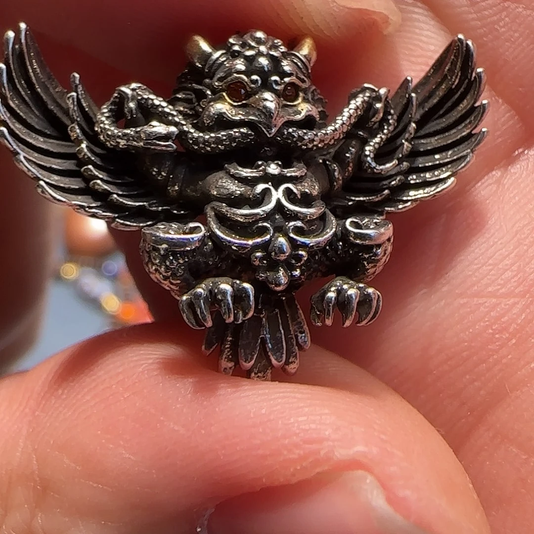 大鹏鸟牛鼻子孔吊坠