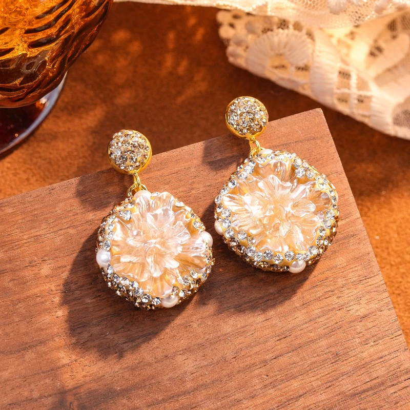 铜合金耳饰 气质轻奢时尚百搭复古法式小众夸张精致耳环5070-1