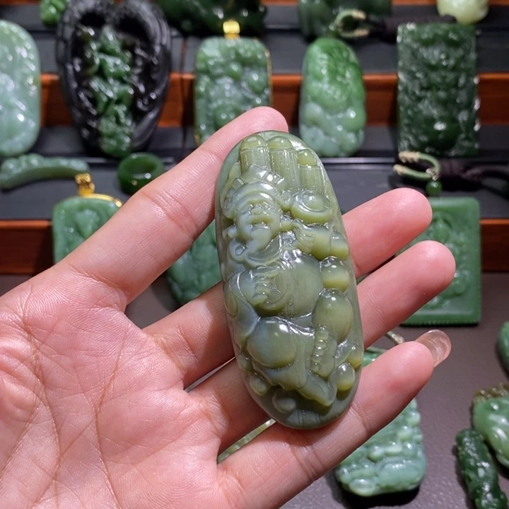 未镶嵌和田玉挂件-*