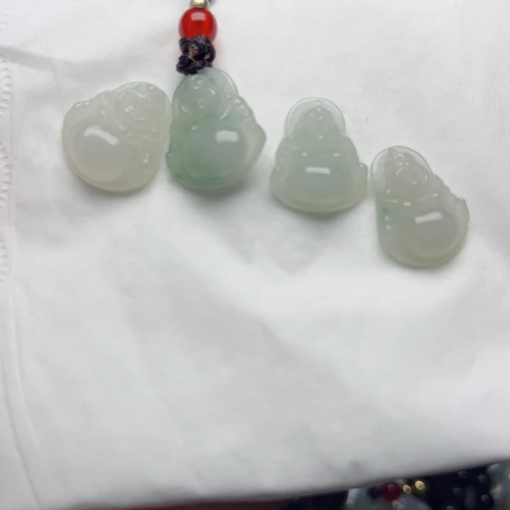 翡翠未镶嵌颈饰挂件