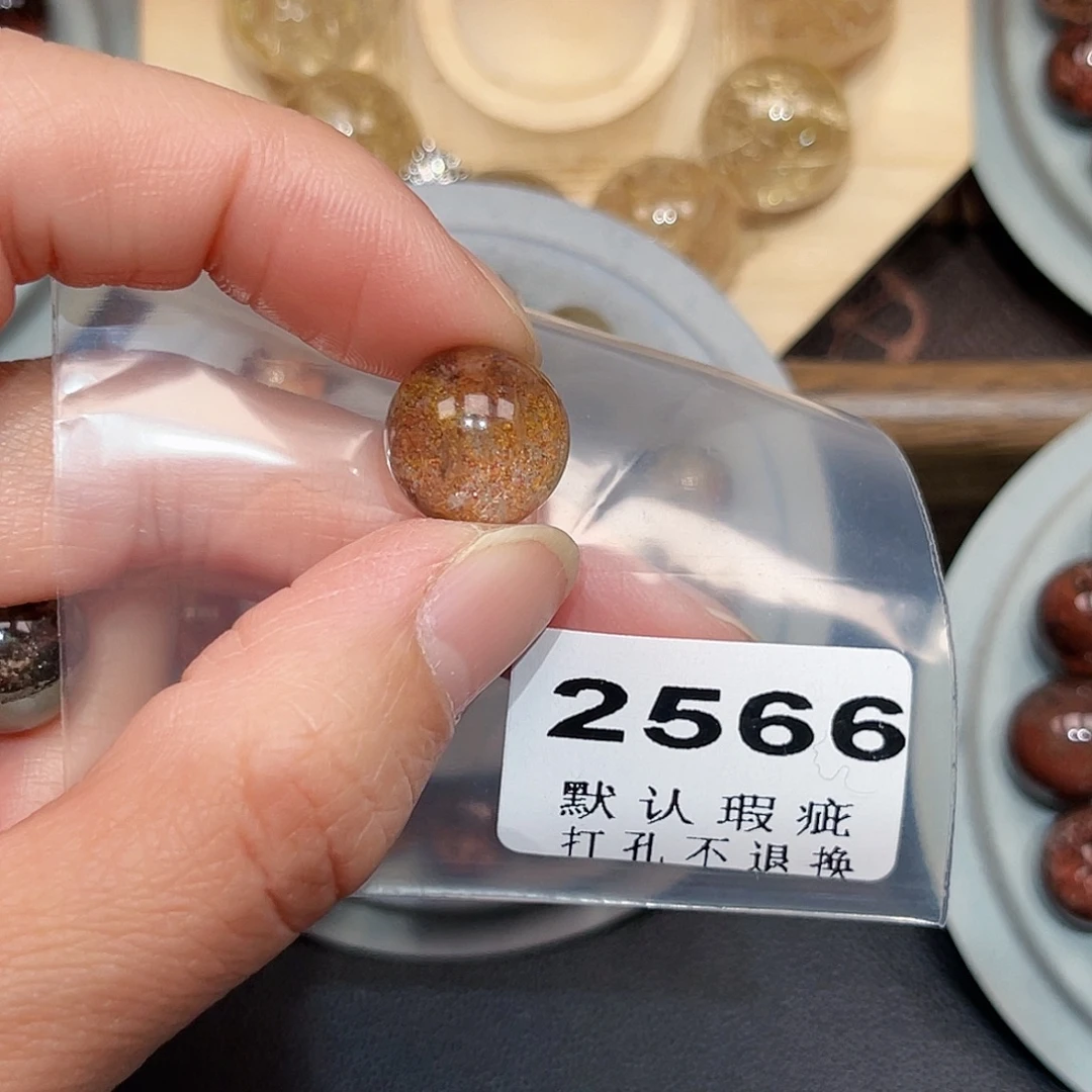 黎***雨水晶珠宝半成品未镶嵌