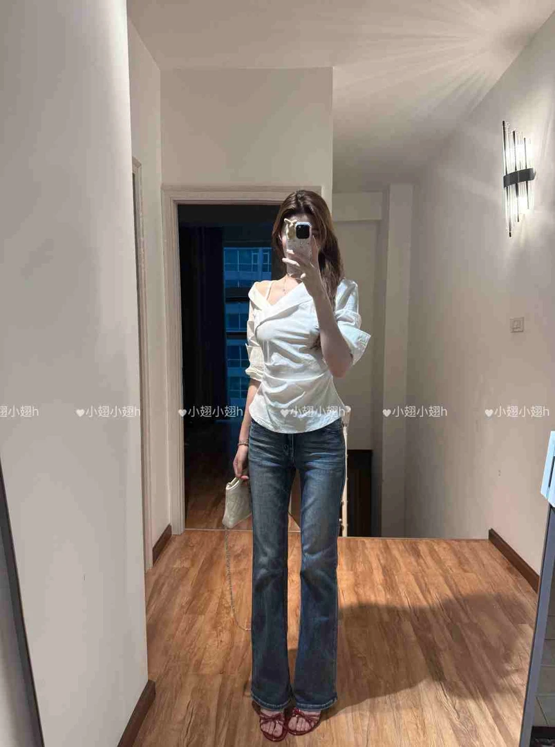 小翅服饰  微喇窄版高腰百搭韩女弹力牛仔裤