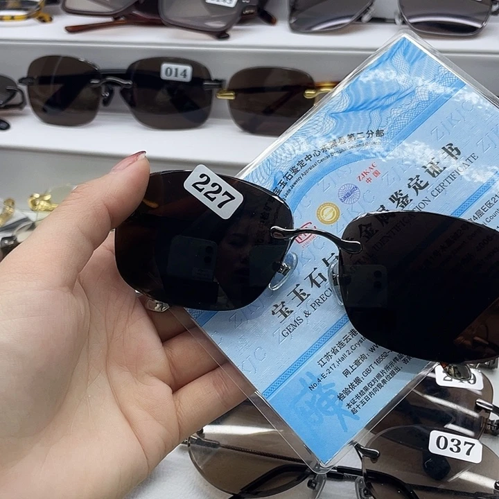 无框款天然水晶石头眼镜