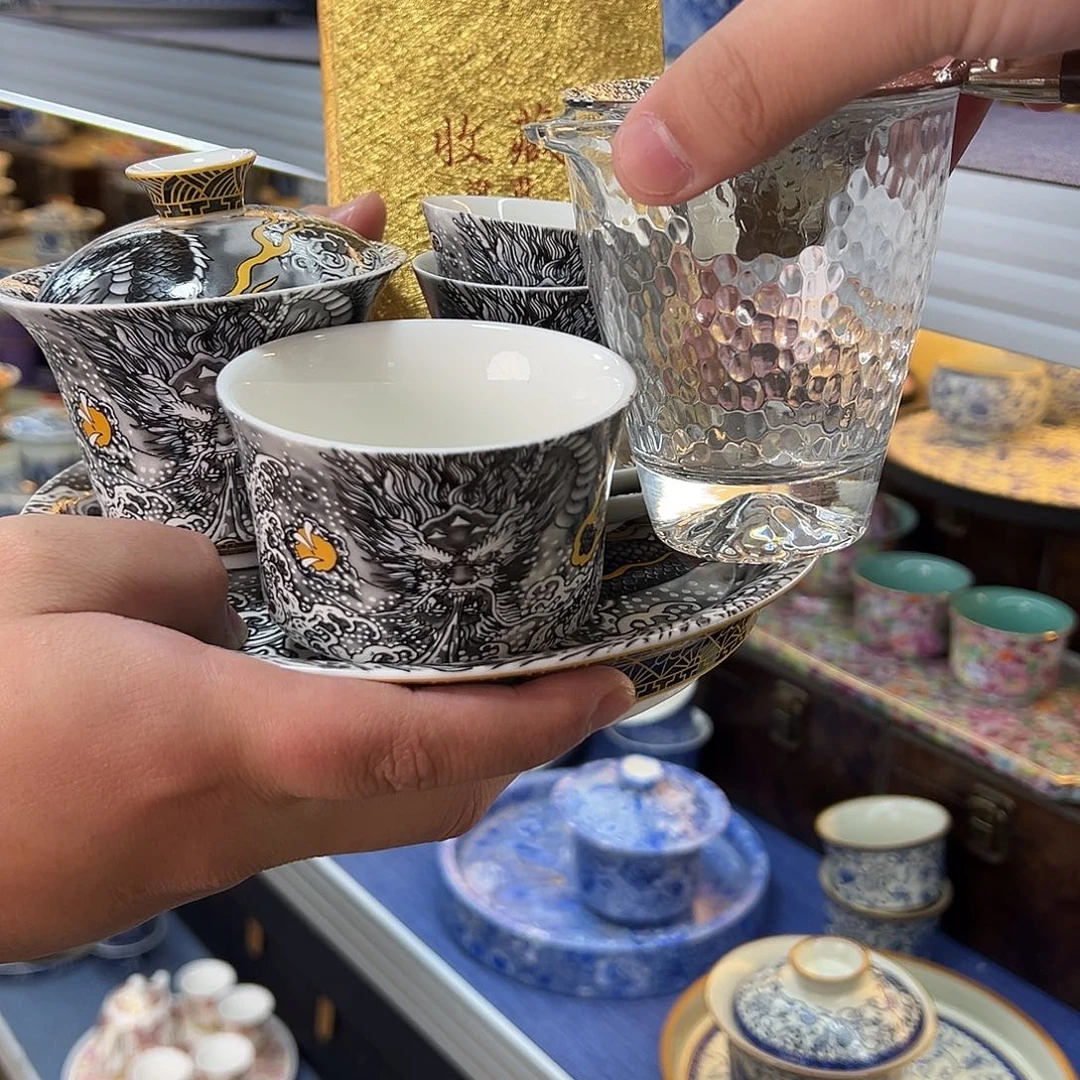 我们的目标是成为一个优秀的人