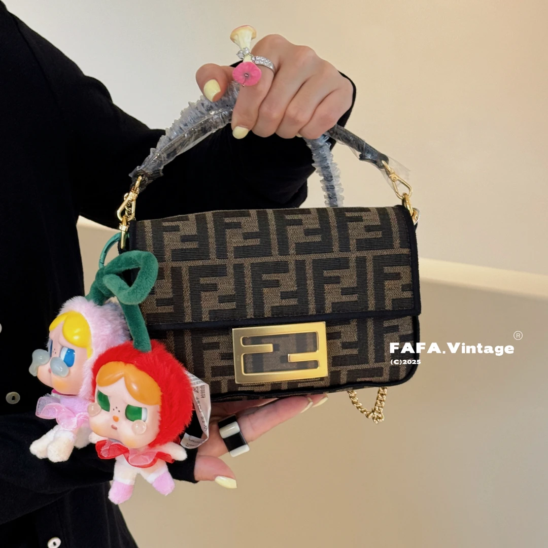 99新 FENDI/芬迪 發發中古·fendi老花法棍小号手提斜挎包