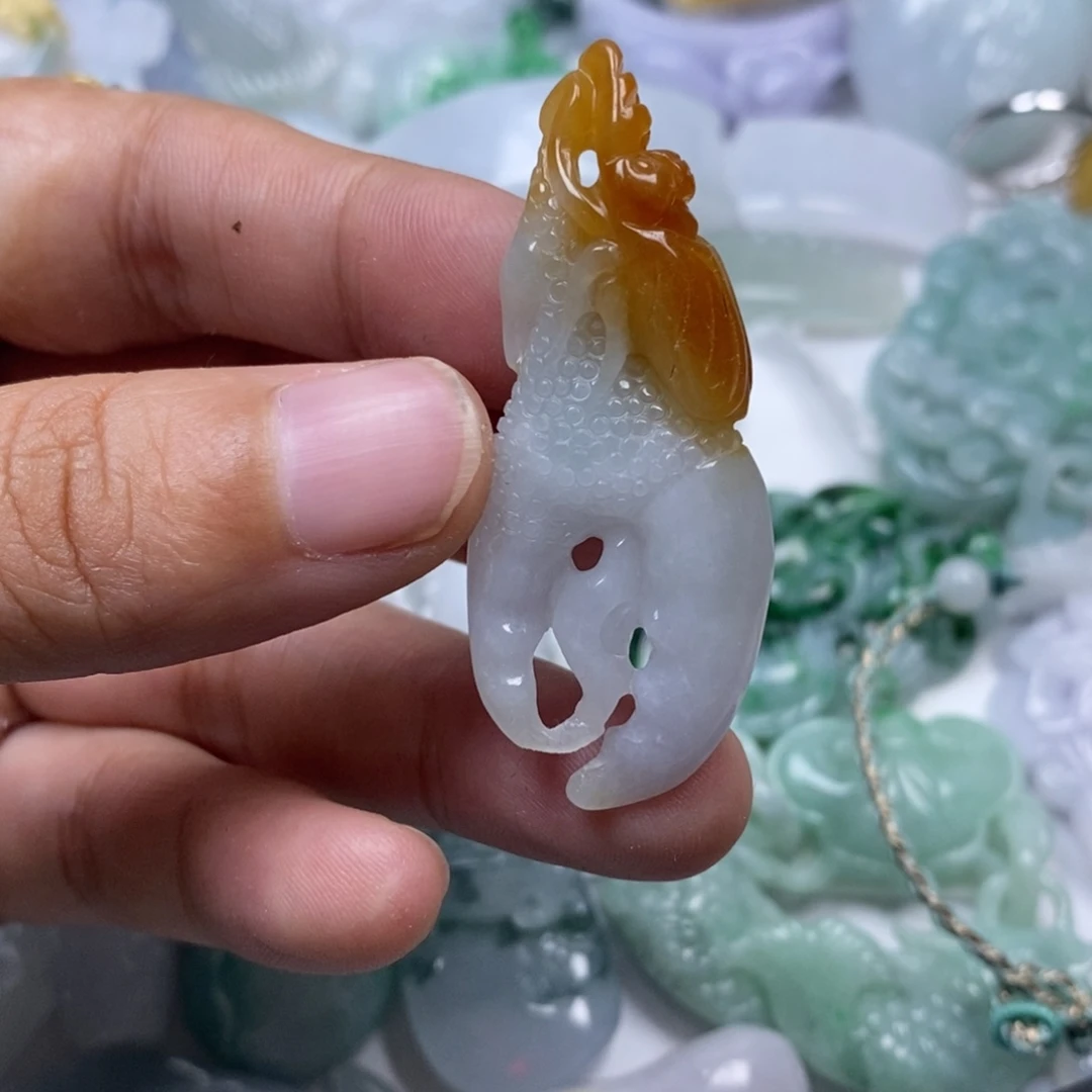 颈饰未镶嵌翡翠翡翠