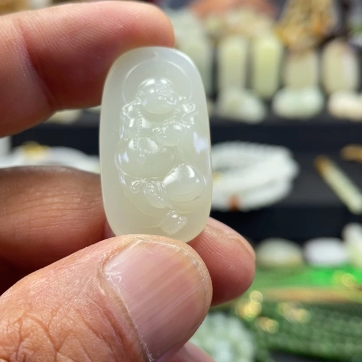 和田玉未镶嵌吊坠(不含链)