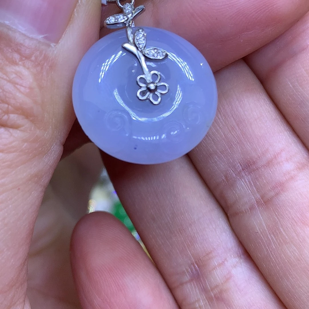 翡翠颈饰银S925镶嵌翡翠吊坠