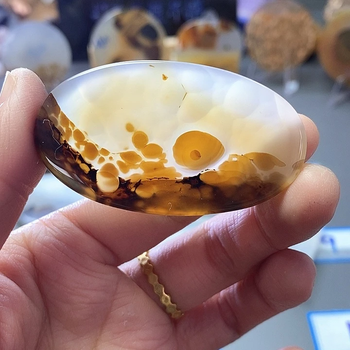 玛瑙/玉髓未镶嵌珠宝半成品