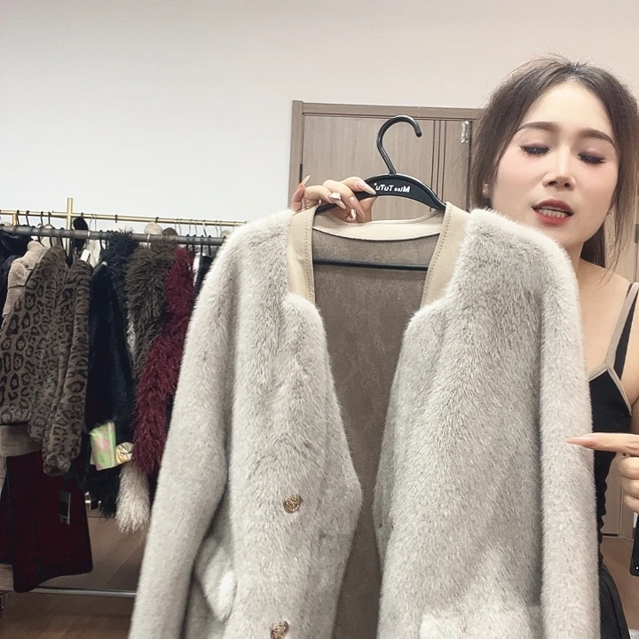 均码皮毛一体外套