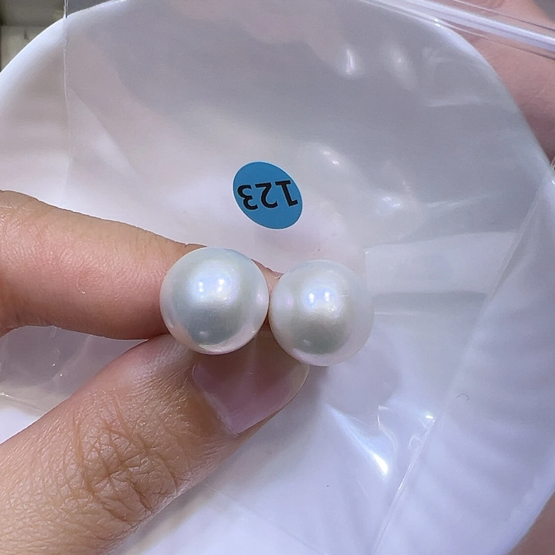 银S925镶嵌耳饰淡水珍珠