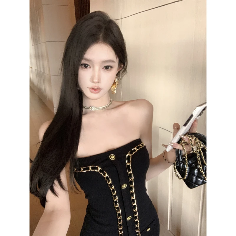 法式小香风金属链条抹胸连衣裙女2025新款辣妹气质修身显瘦包臀裙