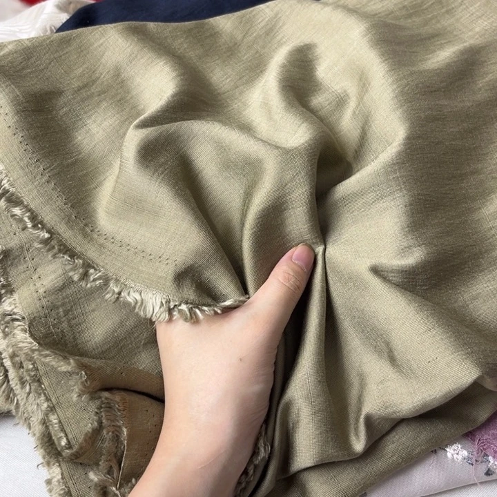 棉混纺浅军绿2米。