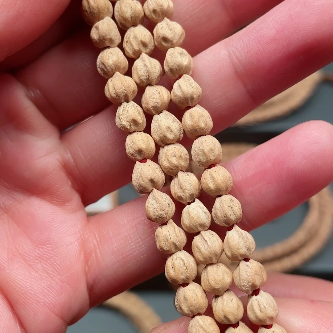 吊坠柏香籽/百香籽奶油皮莲花元宝原桩