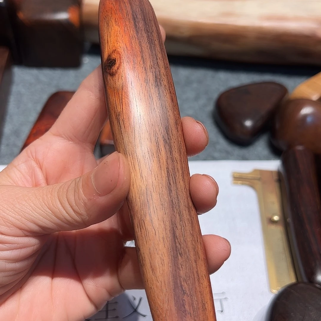 交趾黄檀（大红酸枝）顺***流