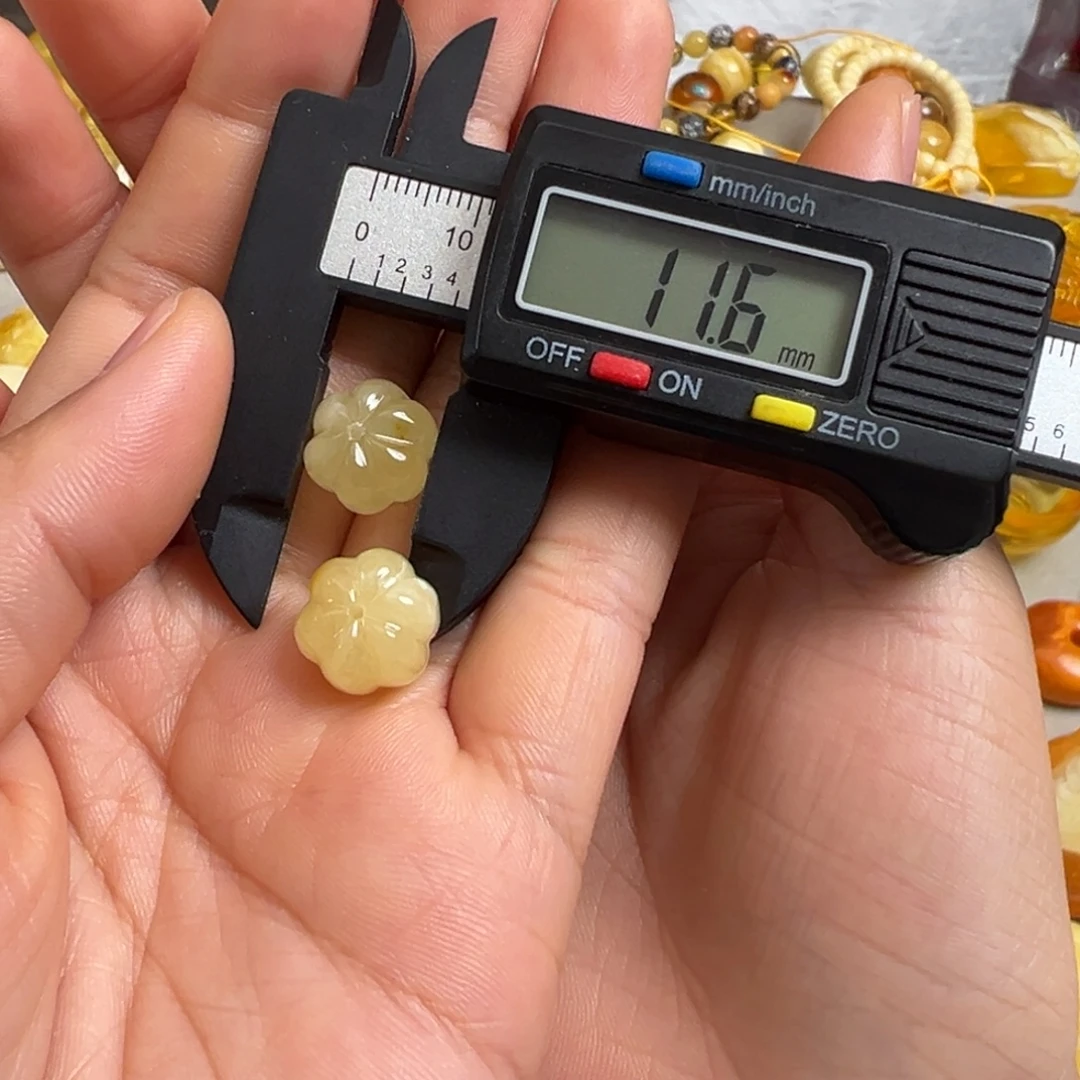 蜜蜡未镶嵌裸石蜜蜡