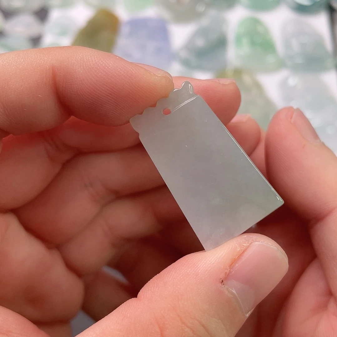 吊坠(不含链)未镶嵌翡翠1