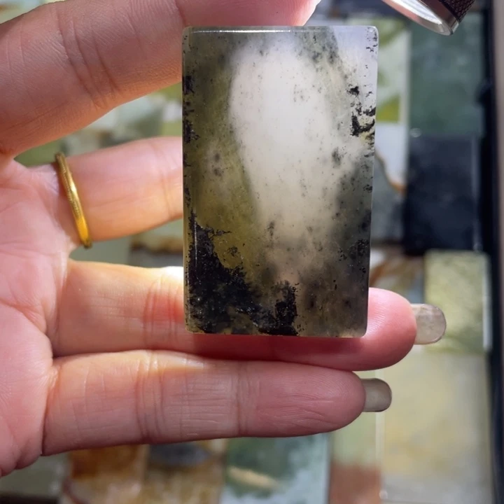 蛇纹石玉未镶嵌天然花玉平安无事牌