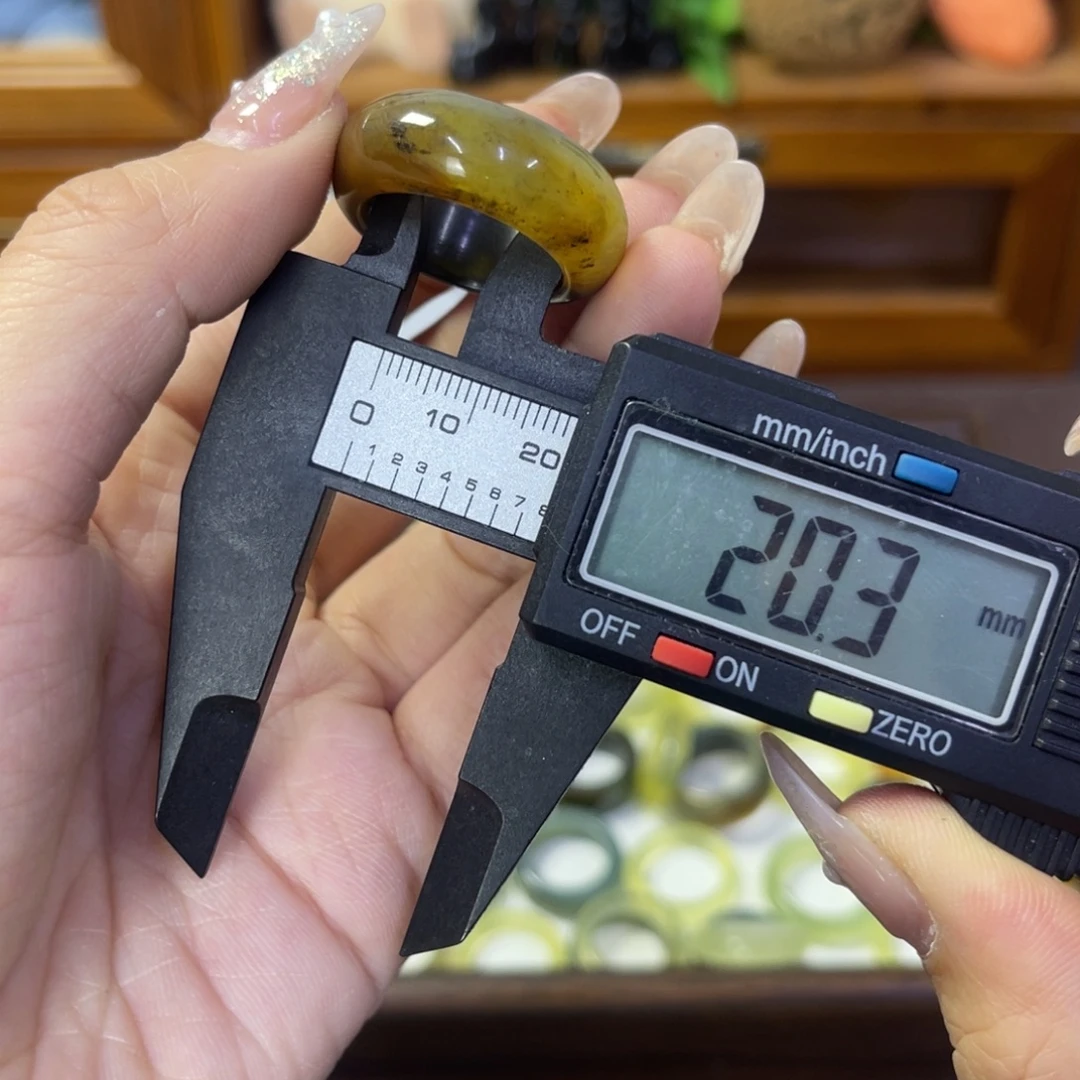 蛇纹石玉未镶嵌戒指54