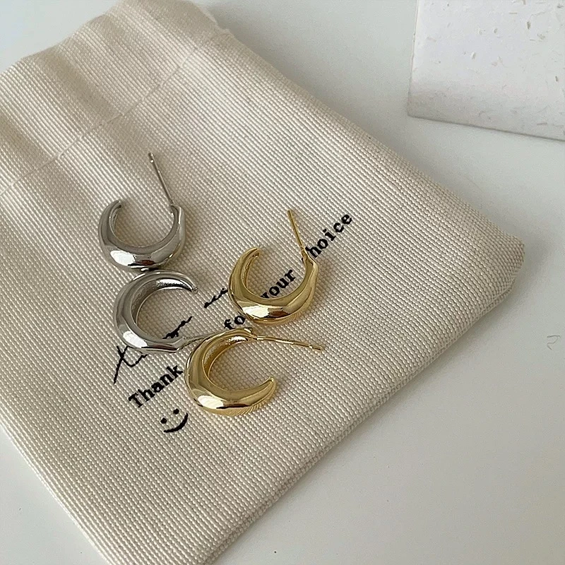 铜合金无非金属耳饰 C形金属耳钉女小众简约百搭时尚气质耳环耳饰