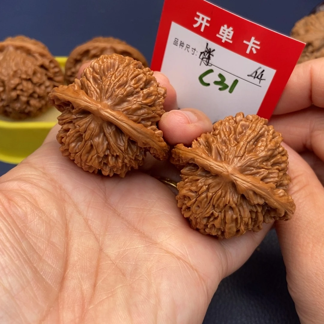 吊坠文玩核桃文玩核桃