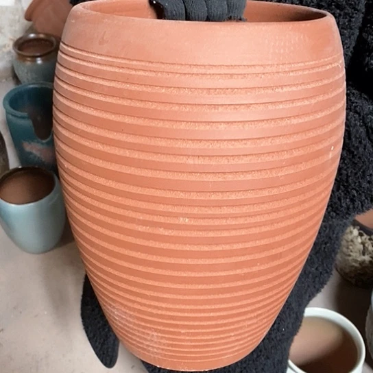 紫砂花盆口21高33，红陶龙蛋