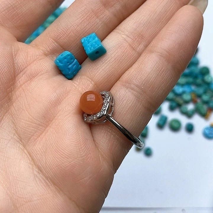 南红玛瑙未镶嵌珠宝奇石