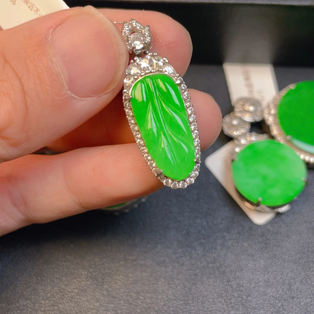 翡翠银S925镶嵌吊坠(不含链)