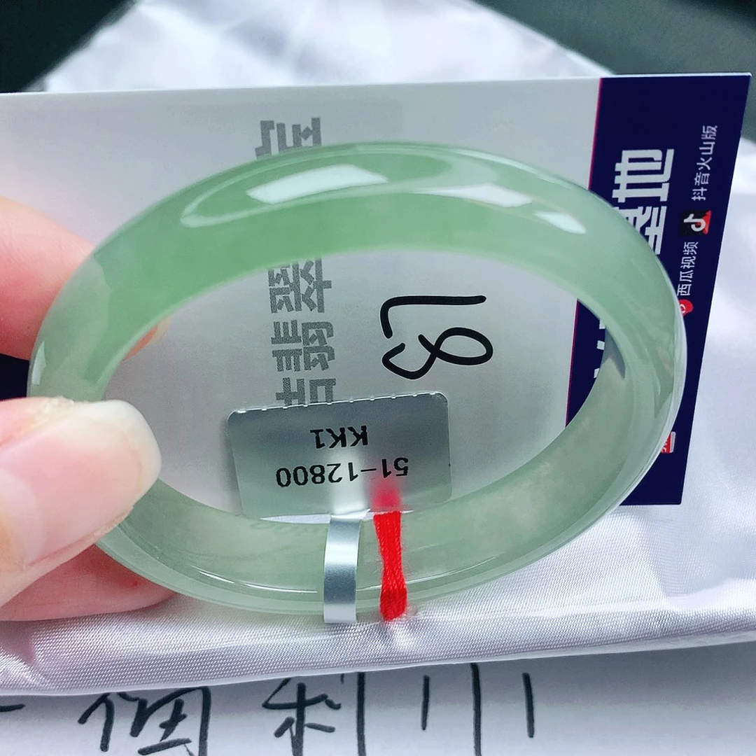翡翠未镶嵌手镯缅甸天然A货翡翠手镯