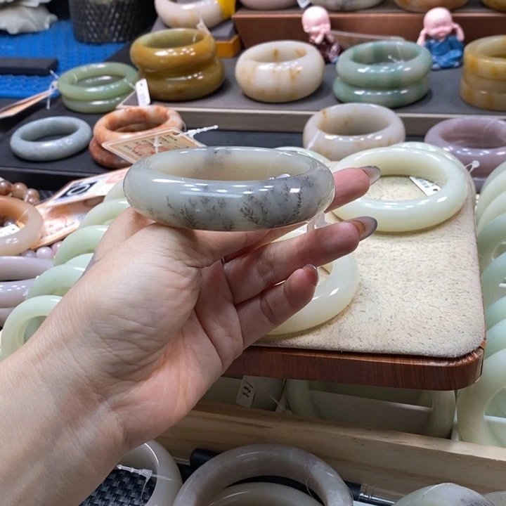 合金手镯石英质玉任****痛