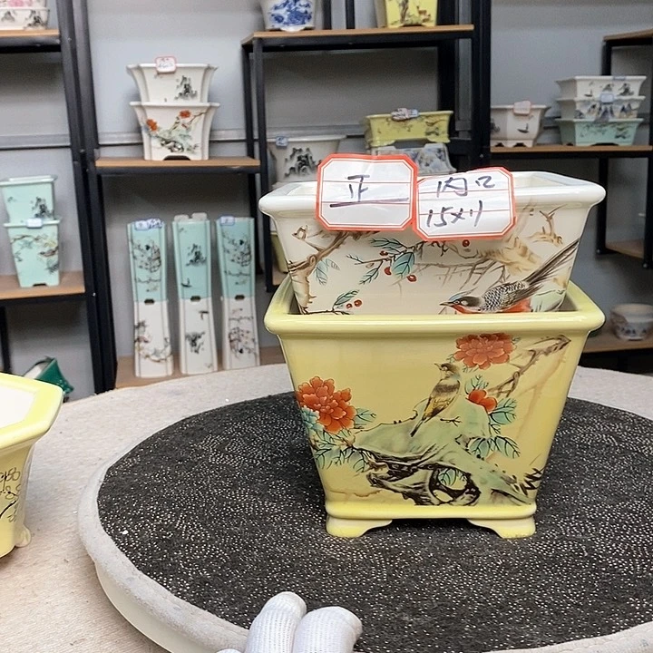 紫砂的花盆很漂亮27
