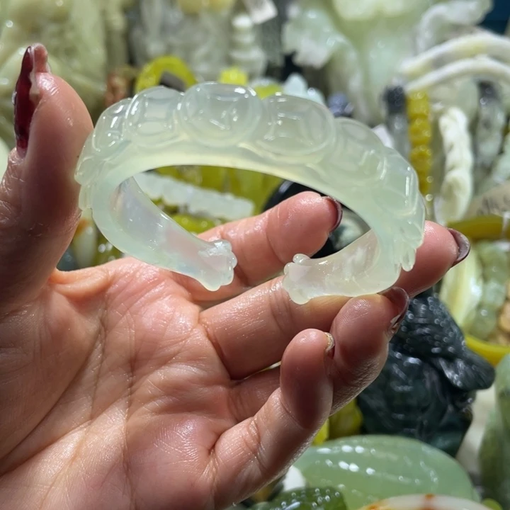 岫玉未镶嵌手镯51.52