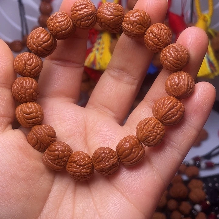 桃核吊坠龙纹桃枭