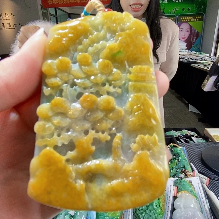 颈饰未镶嵌翡翠翡翠