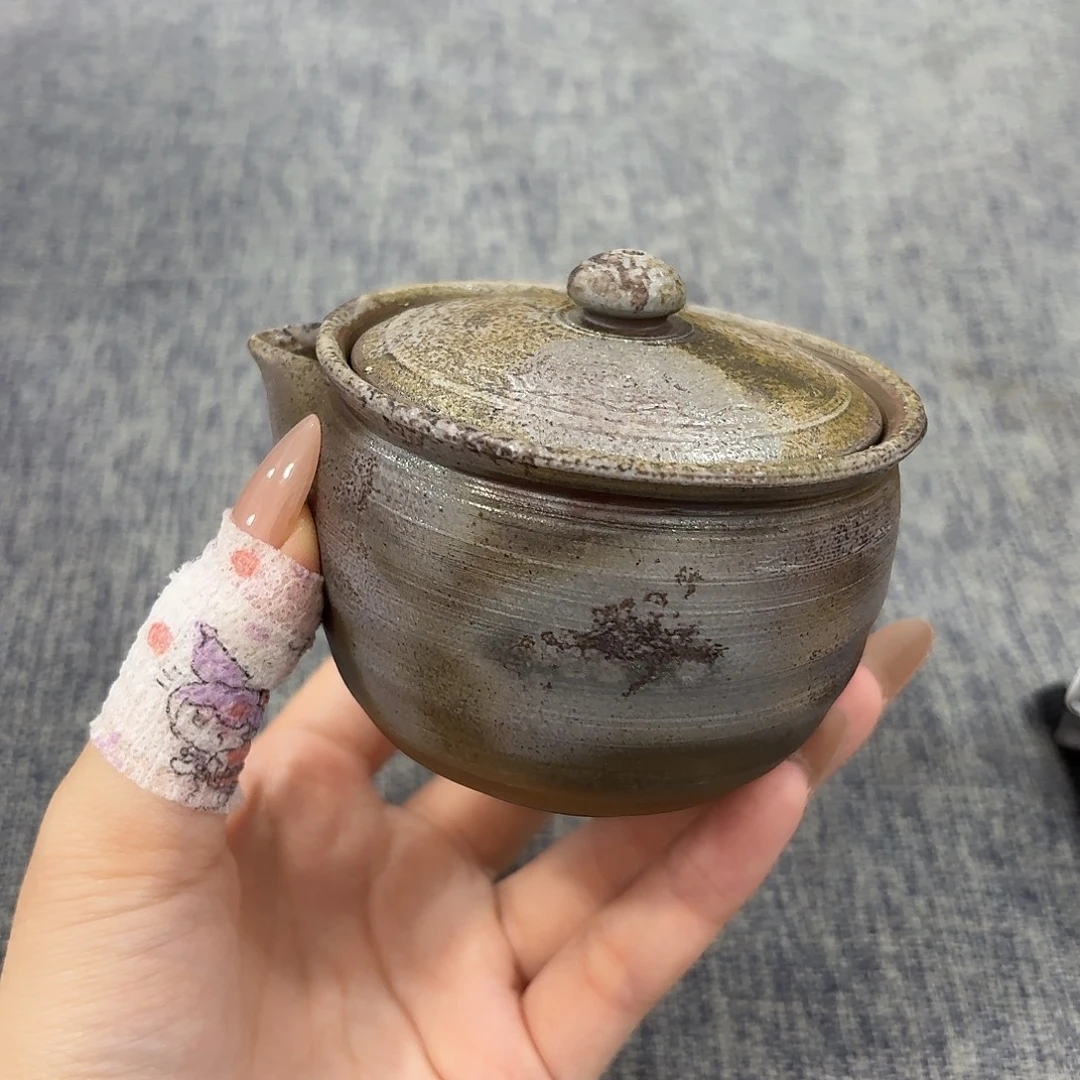 非常美丽漂亮的物品