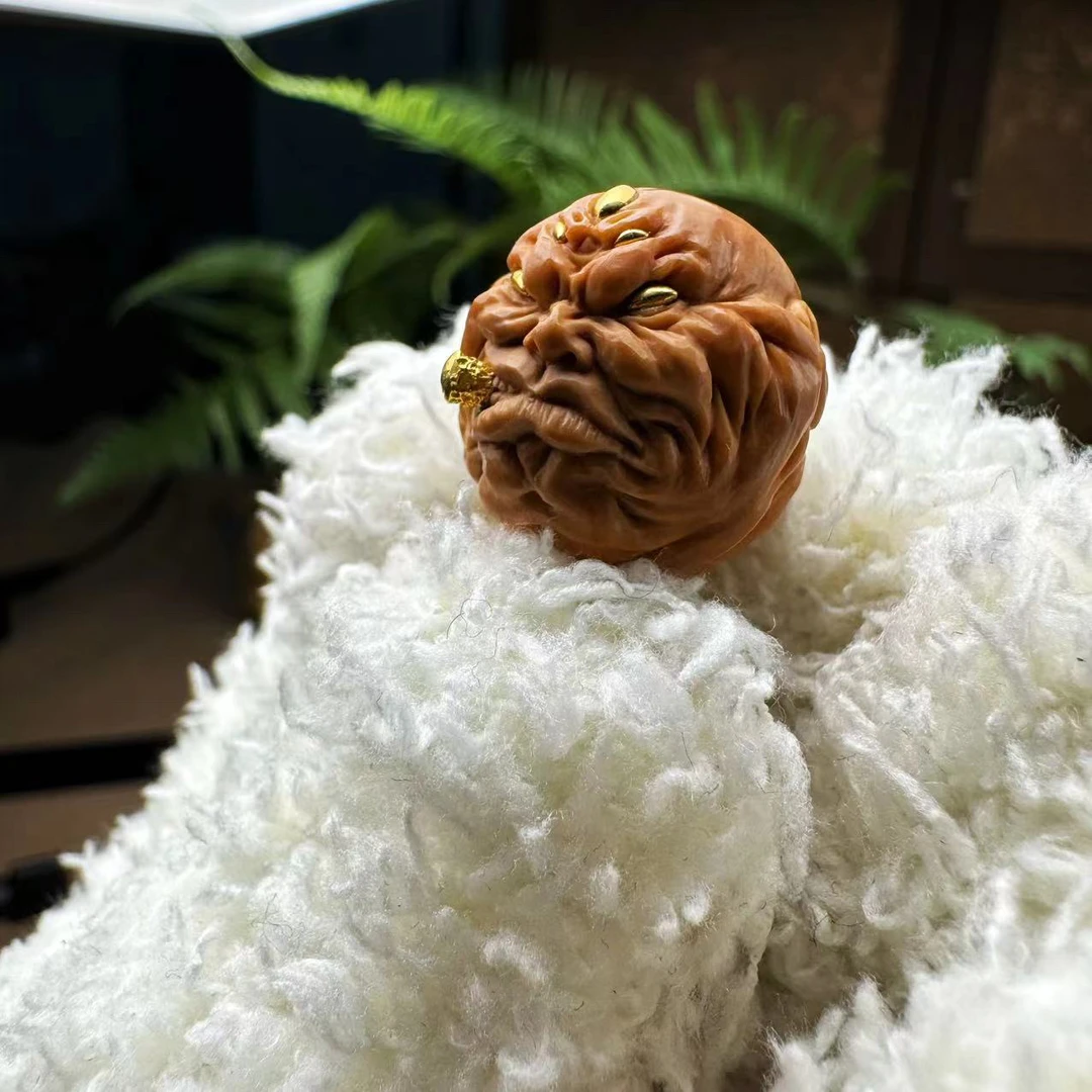 五目烟鬼猴头核桃雕刻