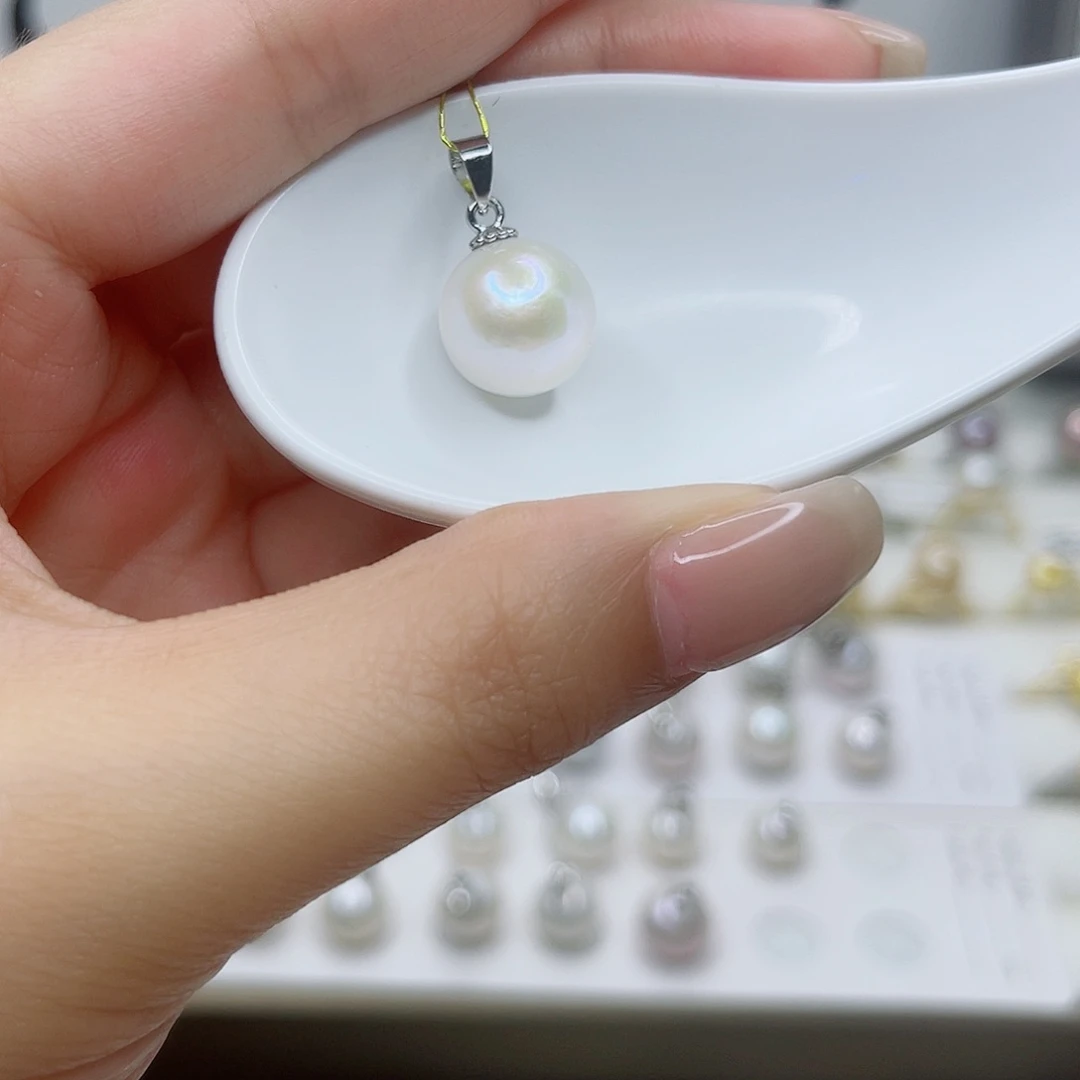 淡水珍珠未镶嵌吊坠(赠链)