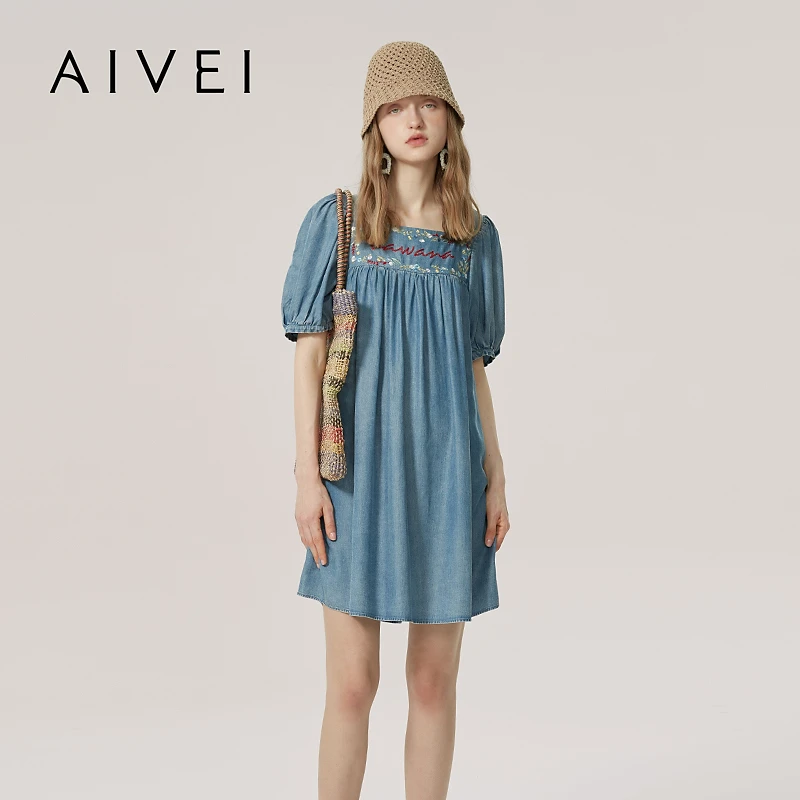 2025年春夏季专柜同款少女田园风森系文艺方领娃娃连衣裙Q722301C