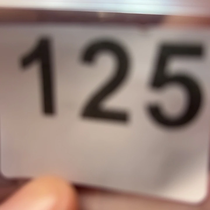 瓷片直接去拍。